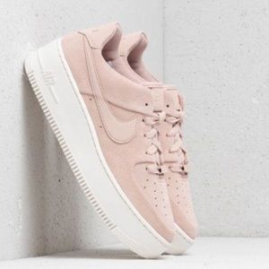 Nike AF1 sage low blush pinky beige